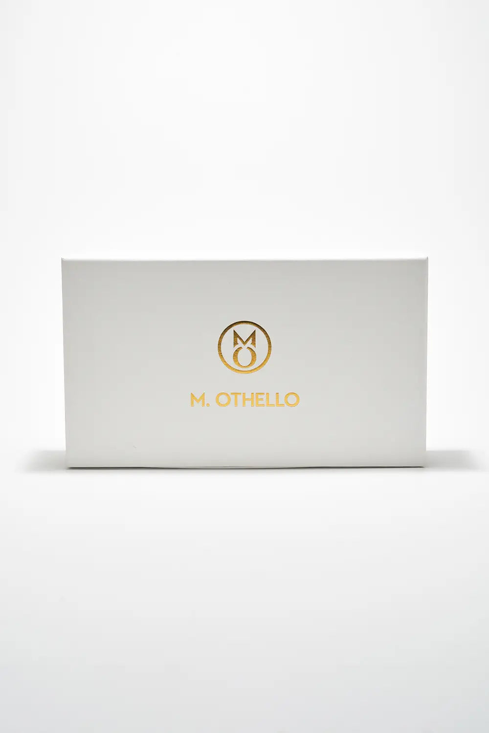 M.Othello Phone Wallet Packaging